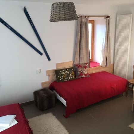 Les Trois Temps Hotel Saint-Didier-sur-Rochefort Kültér fotó